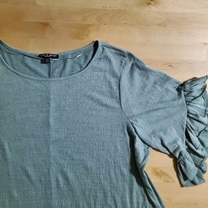 3/4 Mint Ruffle Sleeve Top